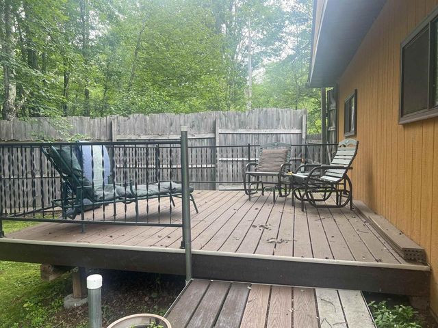 N8981 W ISLAND ROAD, Phillips, WI 54555