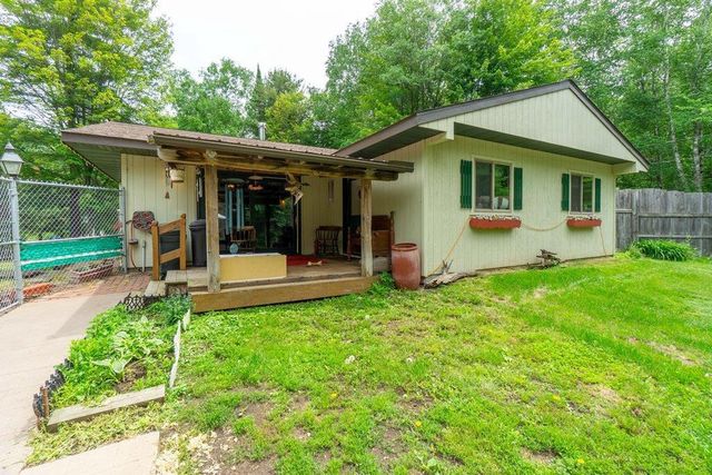 N8981 W ISLAND ROAD, Phillips, WI 54555