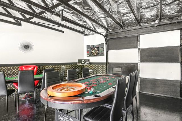 2099 E Racquet Club Road E, Palm Springs, CA 92262