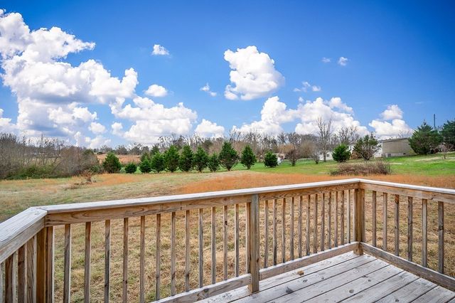 120 Joshua Rd, Cookeville, TN 38501