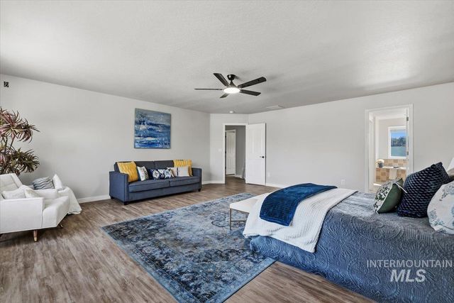 11561 W Rainier Ave, Nampa, ID 83651