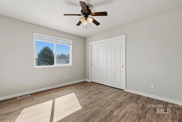 11561 W Rainier Ave, Nampa, ID 83651