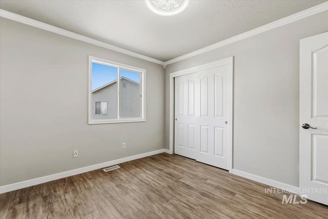 11561 W Rainier Ave, Nampa, ID 83651
