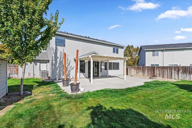 11561 W Rainier Ave, Nampa, ID 83651