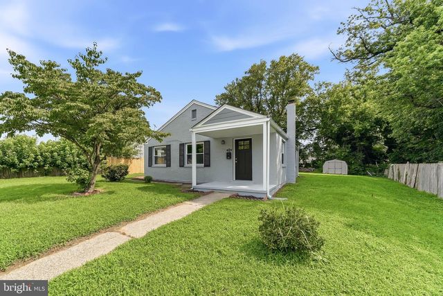 304 FRAZER PL, New Castle, DE 19720