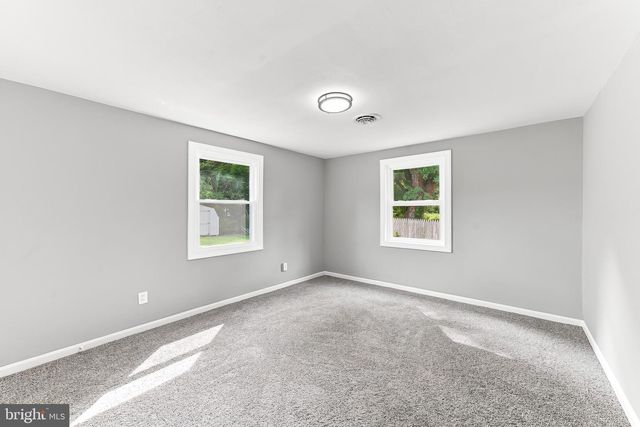 304 FRAZER PL, New Castle, DE 19720
