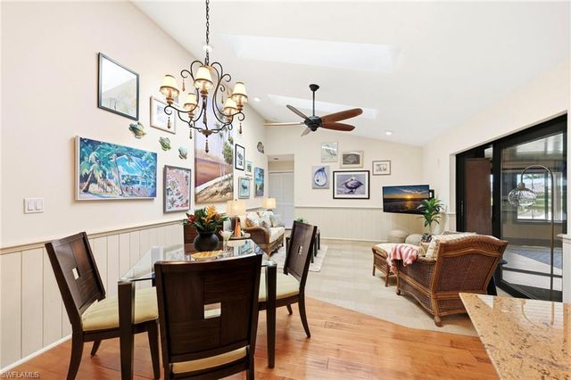 2274 Queens WAY, Naples, FL 34112