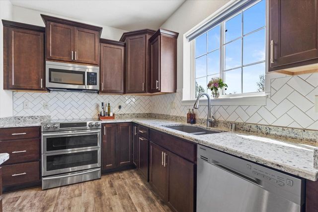 3003 Nostalgic COURT, Hubertus, WI 53033