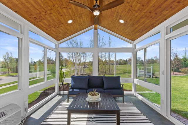 3003 Nostalgic COURT, Hubertus, WI 53033