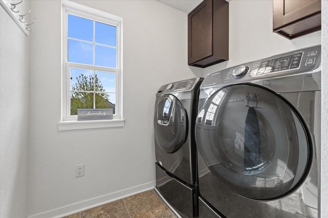 3003 Nostalgic COURT, Hubertus, WI 53033