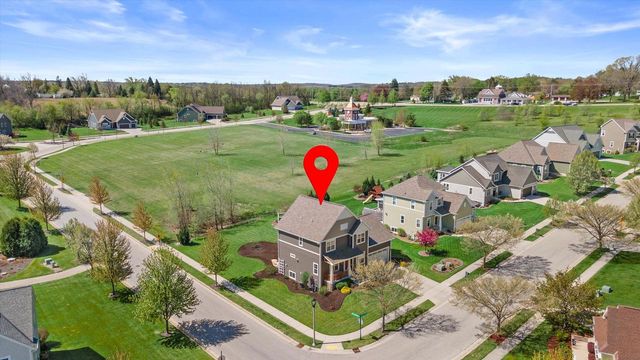 3003 Nostalgic COURT, Hubertus, WI 53033