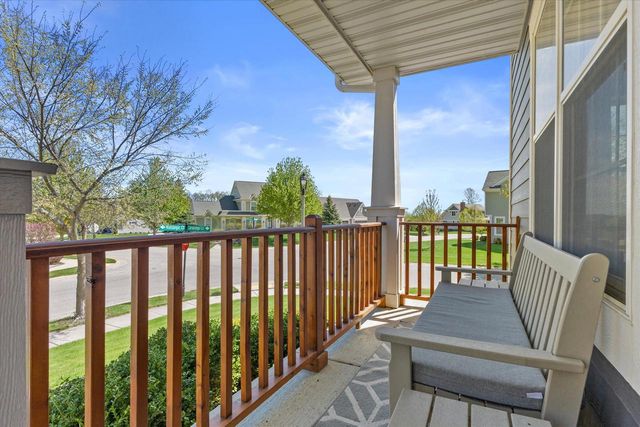 3003 Nostalgic COURT, Hubertus, WI 53033