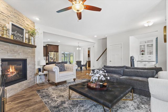 3003 Nostalgic COURT, Hubertus, WI 53033