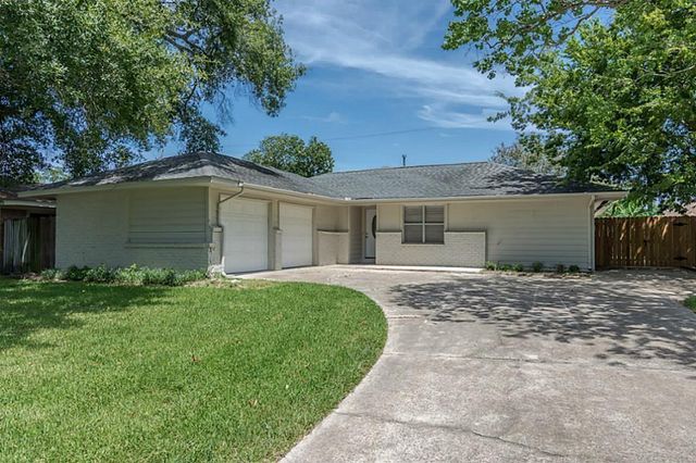 6514 Reamer Street, Houston, TX 77074
