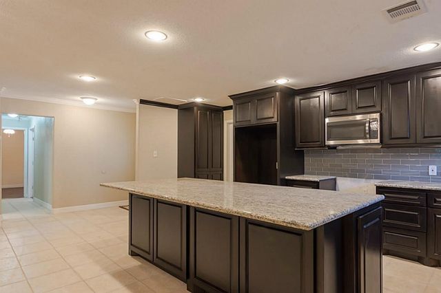 6514 Reamer Street, Houston, TX 77074