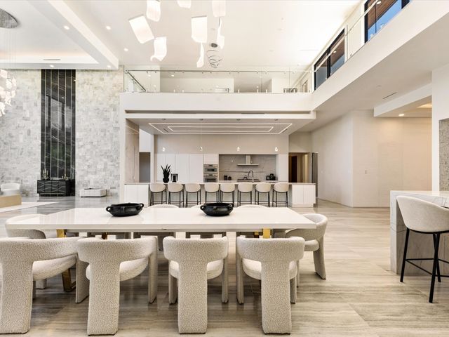 4625 Walnut Hill Lane, Dallas, TX 75229