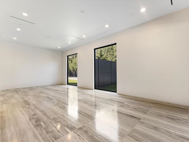 4625 Walnut Hill Lane, Dallas, TX 75229