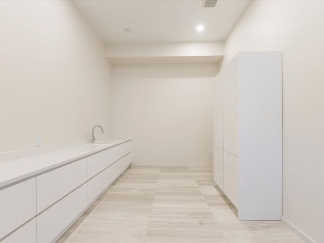 4625 Walnut Hill Lane, Dallas, TX 75229