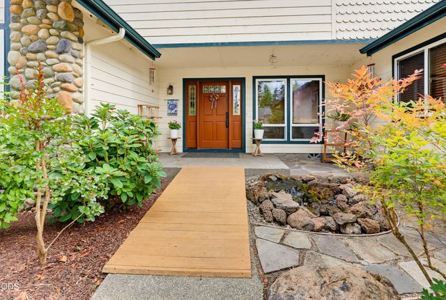 1099 SE Oriole Street, Grants Pass, OR 97526