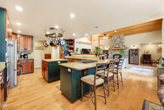 1099 SE Oriole Street, Grants Pass, OR 97526