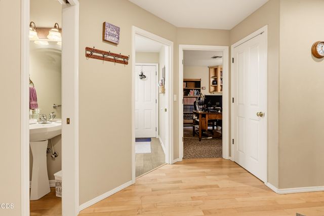 1099 SE Oriole Street, Grants Pass, OR 97526