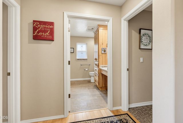 1099 SE Oriole Street, Grants Pass, OR 97526