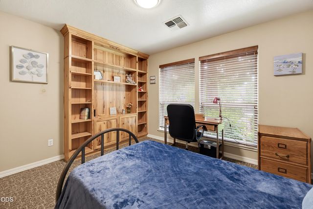 1099 SE Oriole Street, Grants Pass, OR 97526