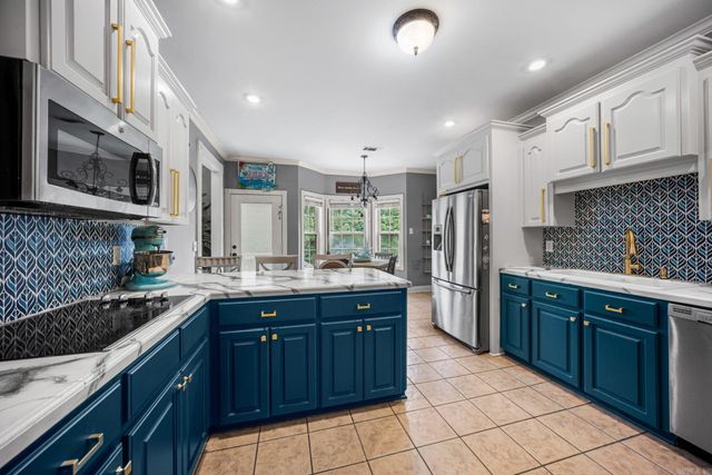 22 Confederate Drive, Cabot, AR 72023