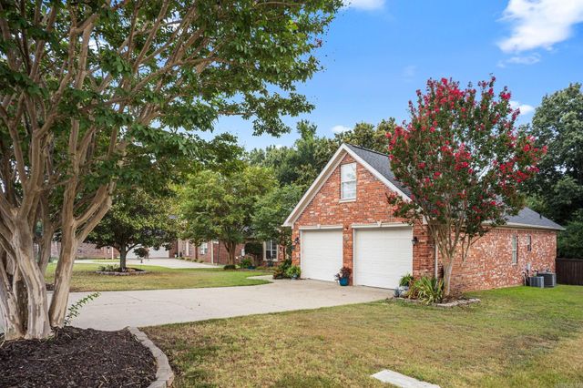 22 Confederate Drive, Cabot, AR 72023