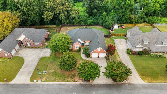 22 Confederate Drive, Cabot, AR 72023