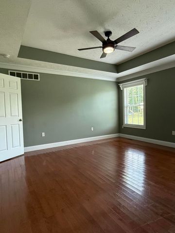 345 Eagle Drive, Morehead, KY 40351