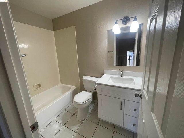 3205 Muir Ct, Antioch, CA 94509