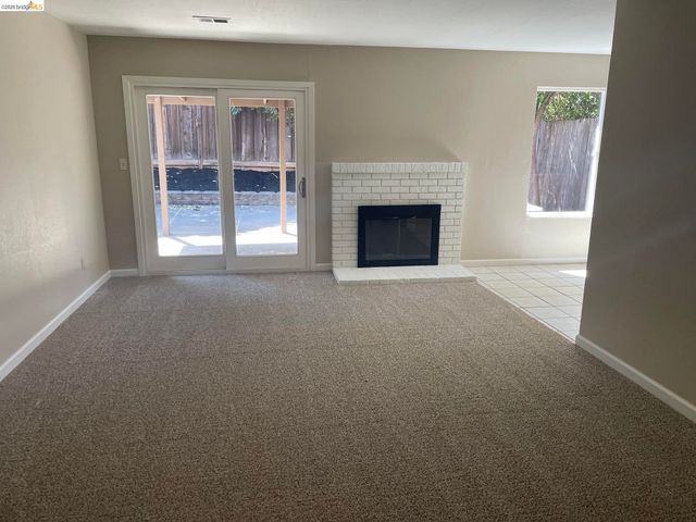 3205 Muir Ct, Antioch, CA 94509