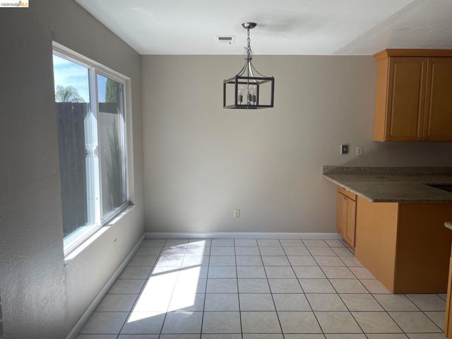 3205 Muir Ct, Antioch, CA 94509