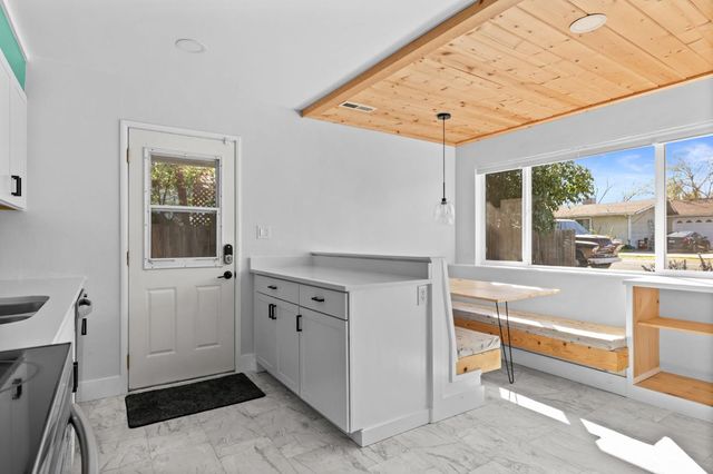 12853 Pioneer St, Jackson, CA 95642