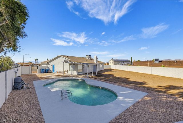 711 Sugarcane Court, Henderson, NV 89002
