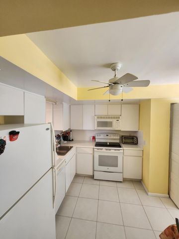 14671 E Bonaire Boulevard 709, Delray Beach, FL 33446