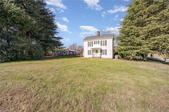 4359 US Highway 158, Advance, NC 27006