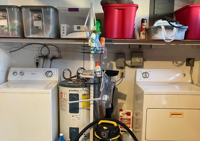 1721 NW 86th Ave, Plantation, FL 33322