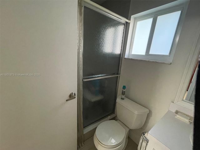 1721 NW 86th Ave, Plantation, FL 33322