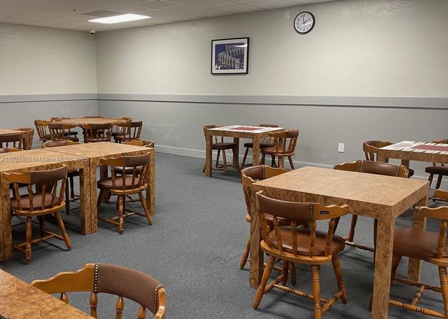 1721 NW 86th Ave, Plantation, FL 33322