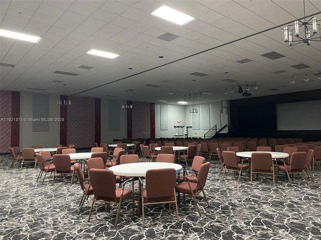 1721 NW 86th Ave, Plantation, FL 33322