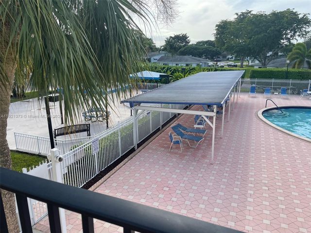 1721 NW 86th Ave, Plantation, FL 33322