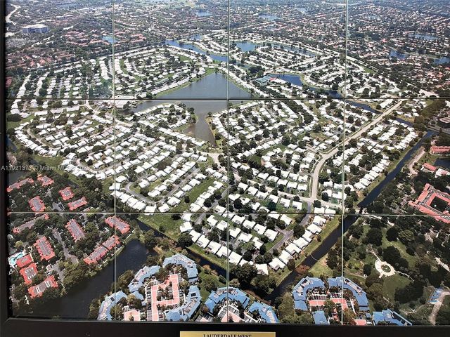 1721 NW 86th Ave, Plantation, FL 33322