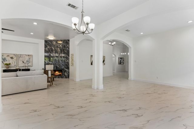 15232 Fernhill DR, Austin, TX 78717
