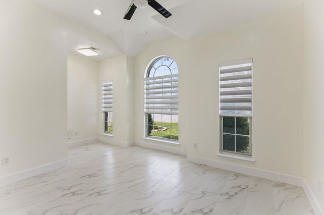 15232 Fernhill DR, Austin, TX 78717