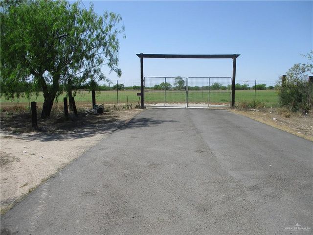 1004 Monte Cristo Heights Road, Edinburg, TX 78541