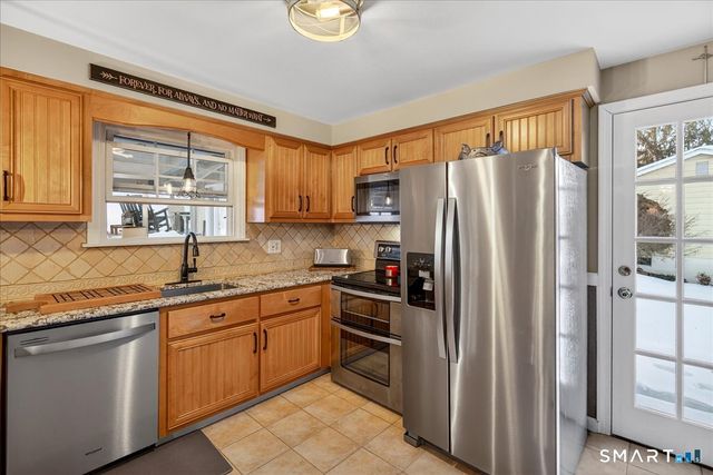 68 Lynn Drive, Meriden, CT 06451