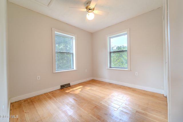 520 Morey Park Hill Road, Schodack, NY 12123