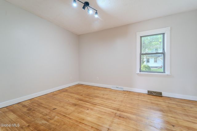 520 Morey Park Hill Road, Schodack, NY 12123